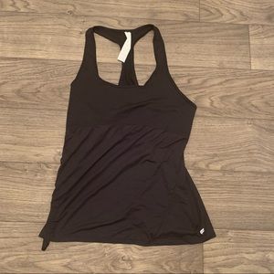 Women’s Fabletics workout tank top